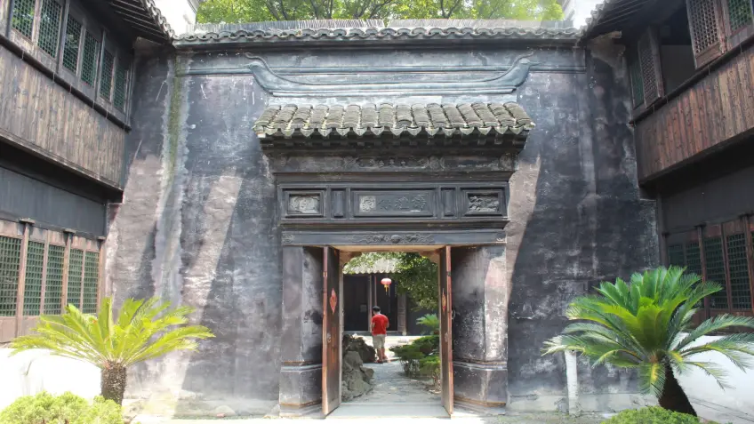 西塘西园庭院门楼与门洞