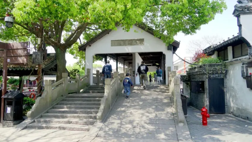 西塘送子来凤桥桥身全貌