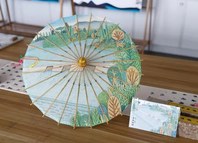 宋城西湖绸伞
