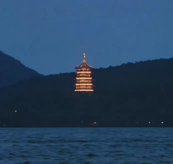 雷峰塔