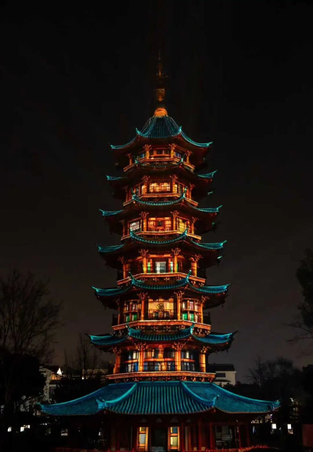 苏州盘门瑞光塔出土文物之谜：解密真珠舍利宝幢被发现的神奇经历