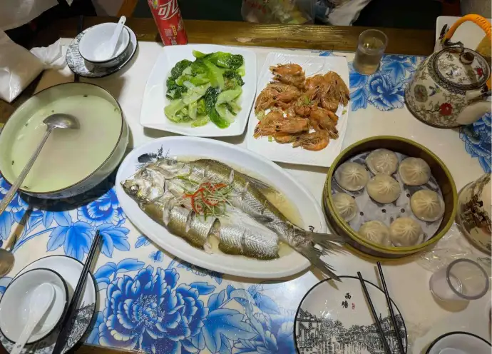 清蒸白水鱼