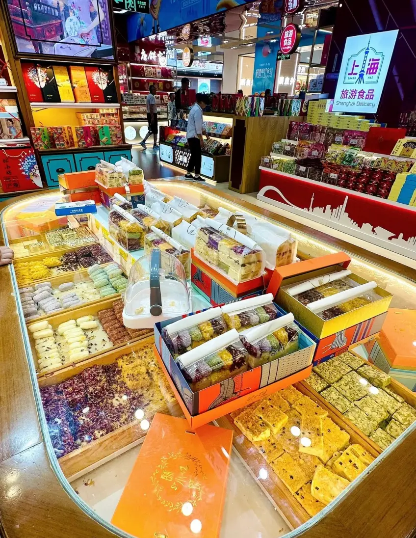 上海旅游食品店糕点礼盒柜台陈列示意