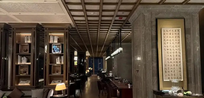 酒店
