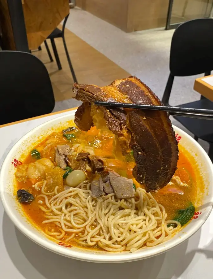 鸿福面馆
