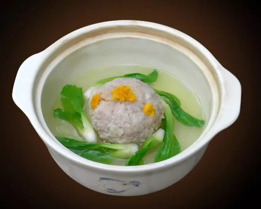 清炖蟹粉狮子头