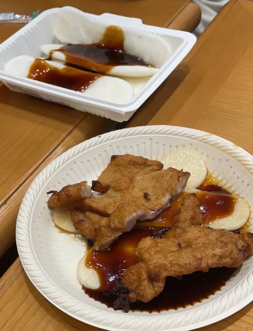 城隍庙排骨年糕炸猪排年糕特写