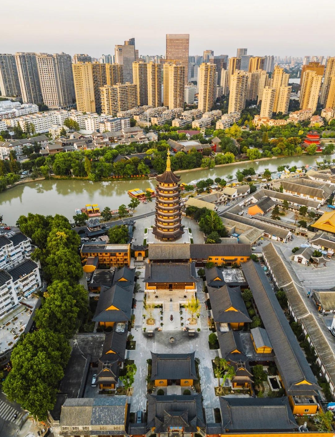 淮安运河旅游专线：镇淮楼+漕运博物馆+漕运总督公署遗址+淮安府署，一部活着的运河史