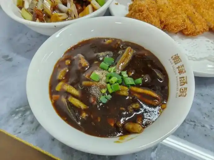 鱔絲拌麵