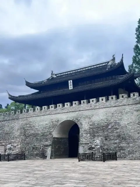 嘉兴南湖一日游超全攻略,来浙江旅行带你逛遍红色圣地,附江南水乡详细路线图