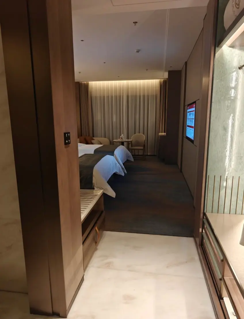 萧湖国际大酒店客房内景竖图
