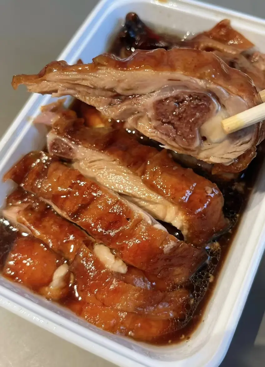 浇汁烤鸭
