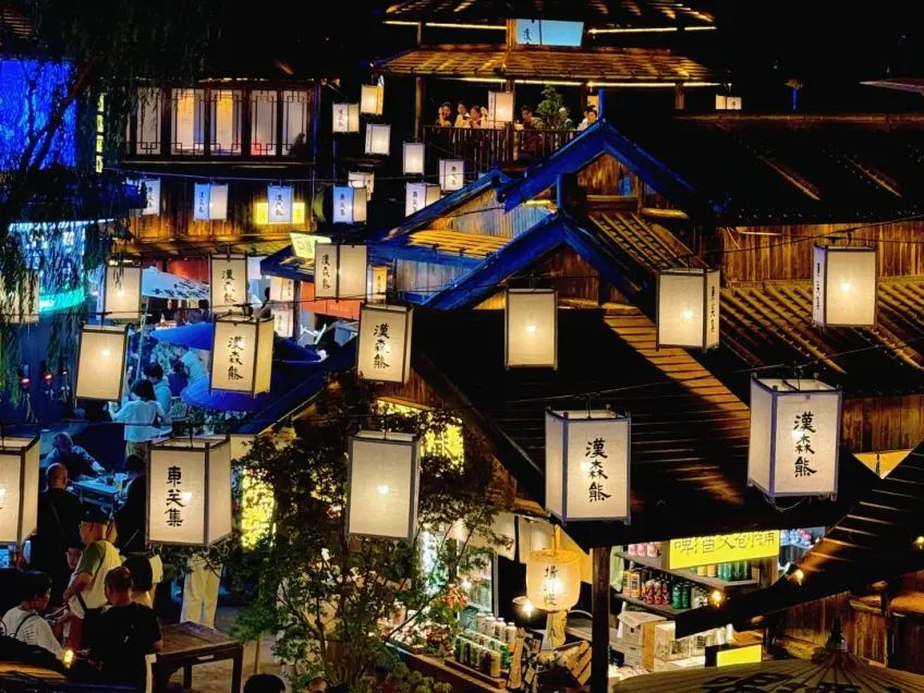 扬州夜宵街市烟火气景