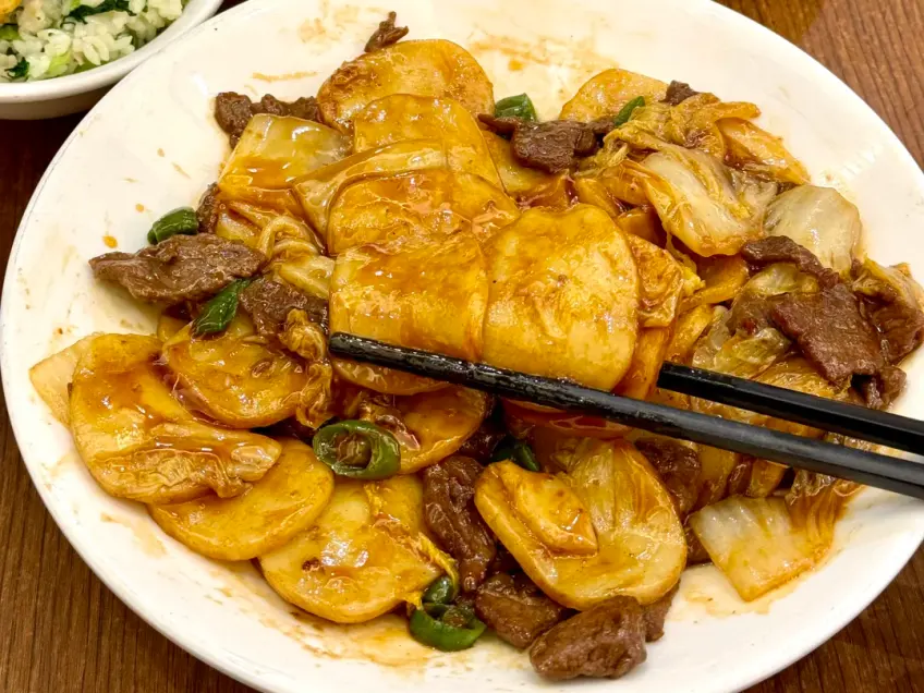 上海街巷烟火美食收尾街景