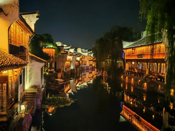 月河