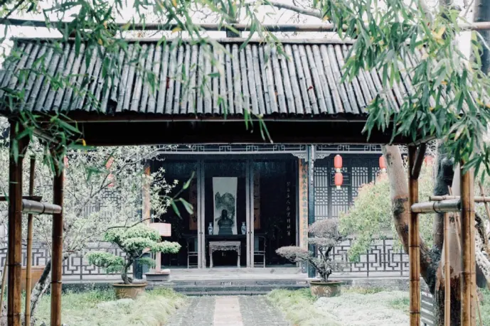 百年的文化沉淀
