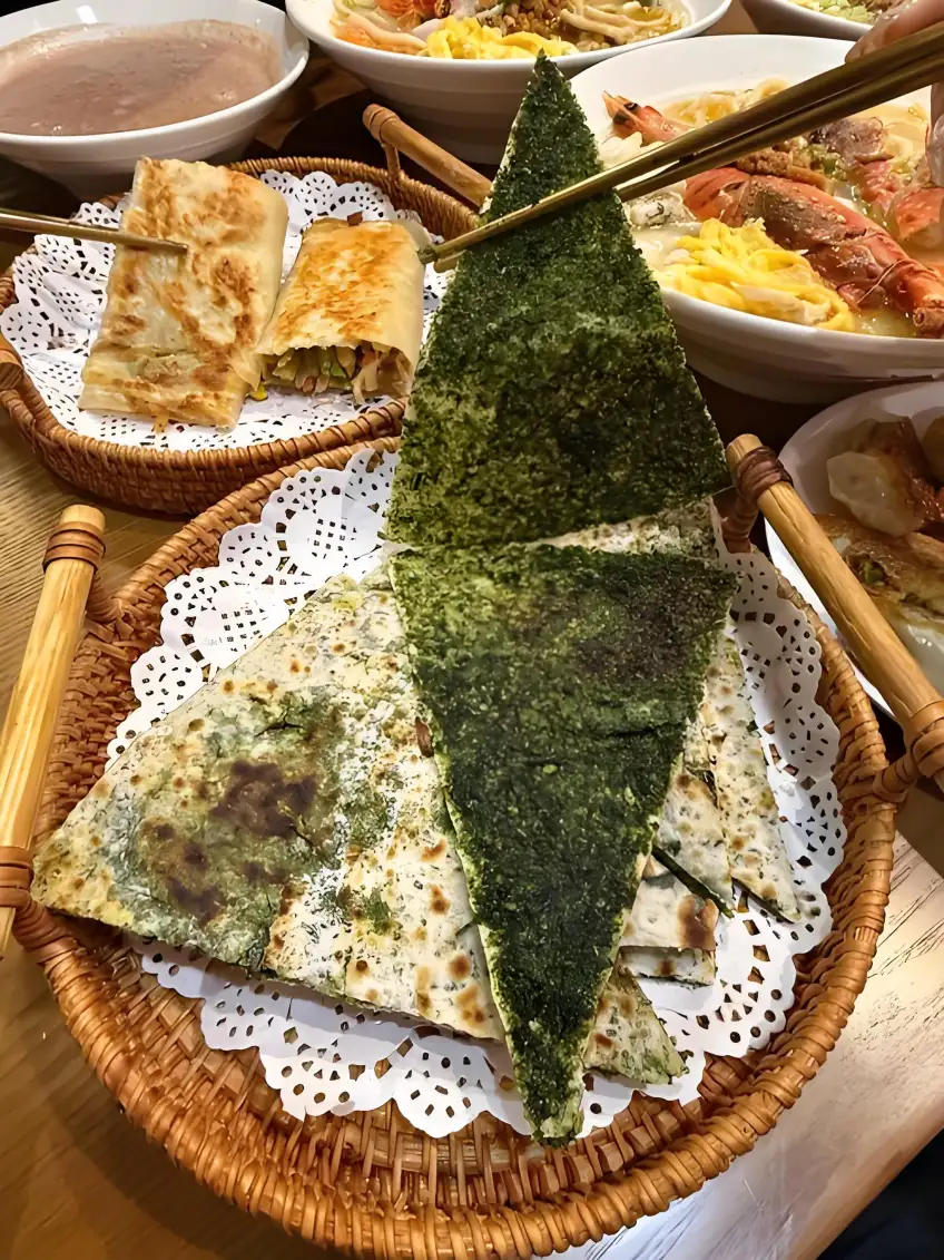 街攤苔條餅現烤