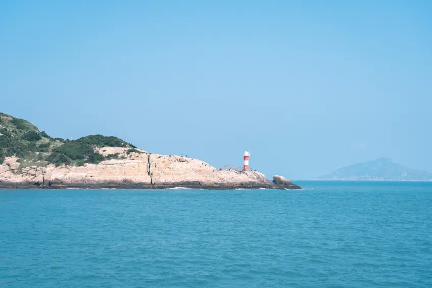 東極島燈塔海岸