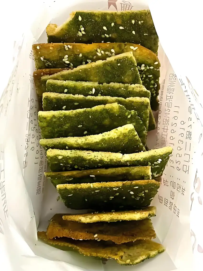 苔條餅疊盤特寫