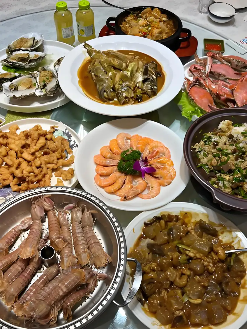 嵊泗漁家菜一桌