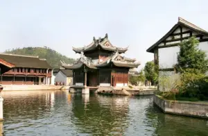 柯巖