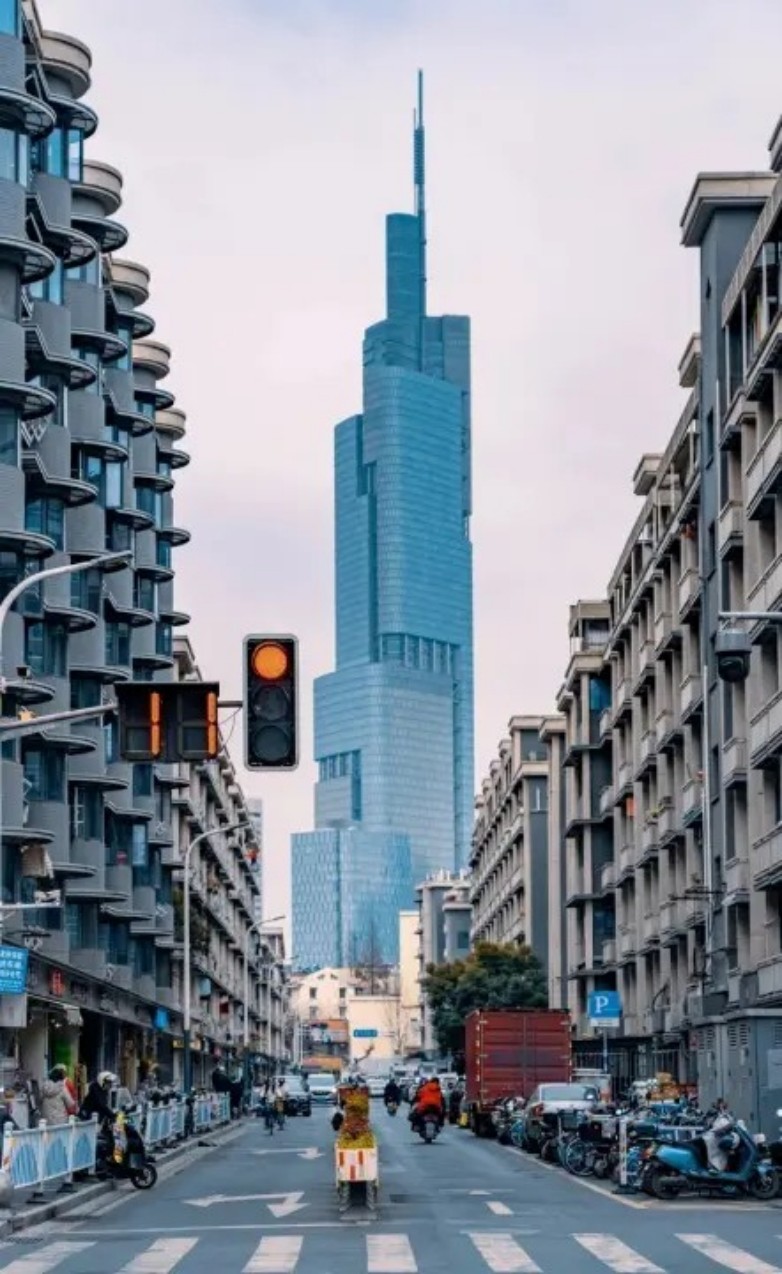 避开网红人潮沉浸式玩转南京，本地人私藏松弛游玩玩法解锁真实金陵