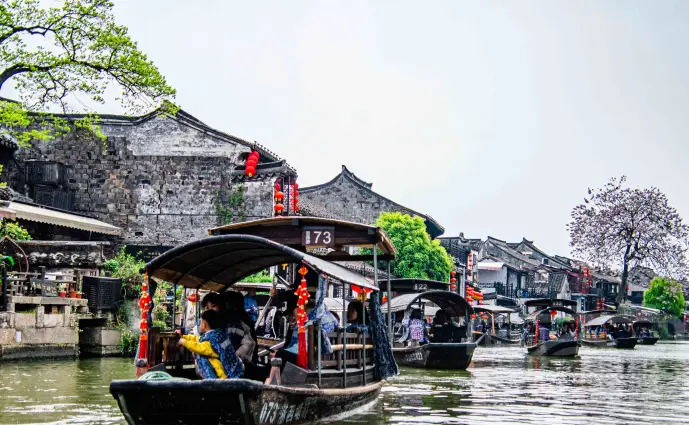 摇橹船