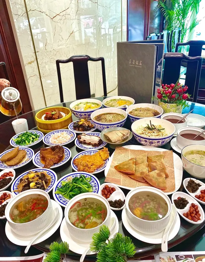 长寿饭店美食