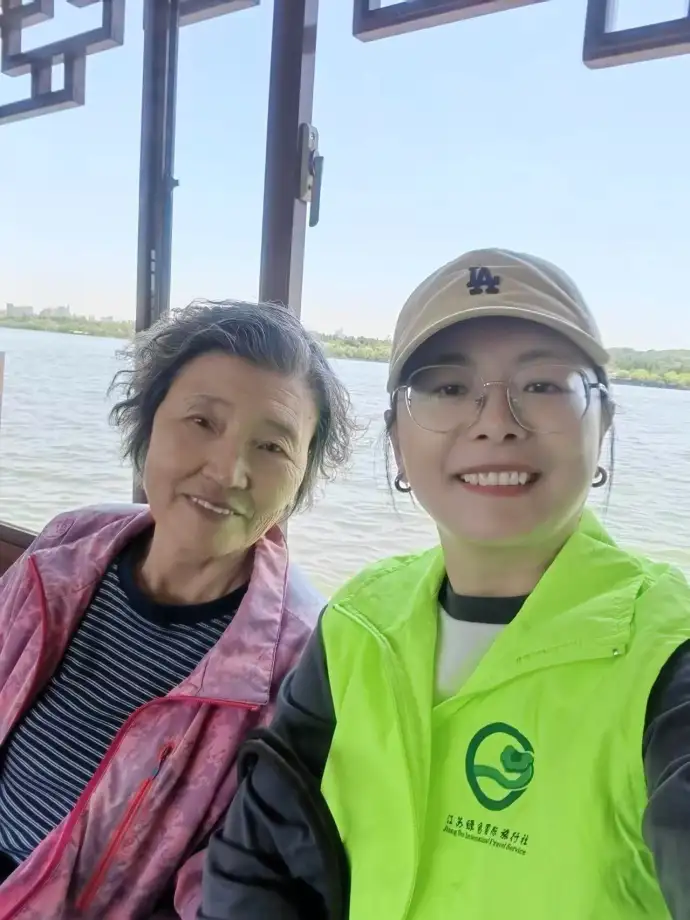 西湖游船