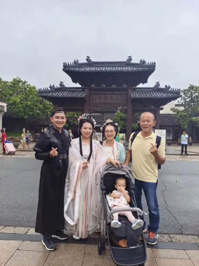 西栅汉服