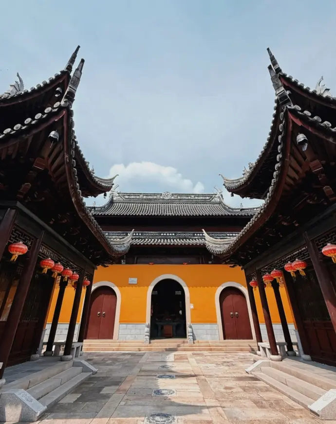 明月古寺
