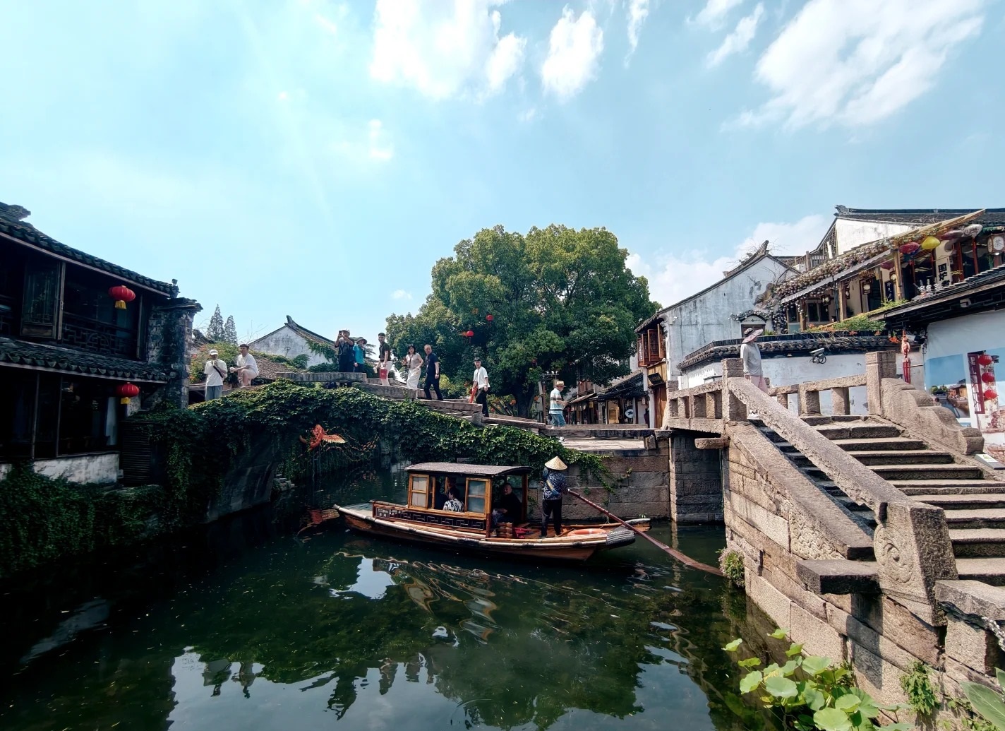 周庄古镇旅游攻略2026:门票交通住宿与双桥一日路线怎么走
