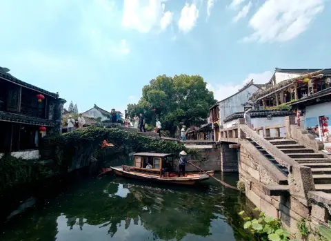 周庄古镇旅游攻略2026:门票交通住宿与双桥一日路线怎么走