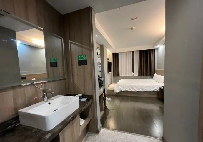 康铂酒店