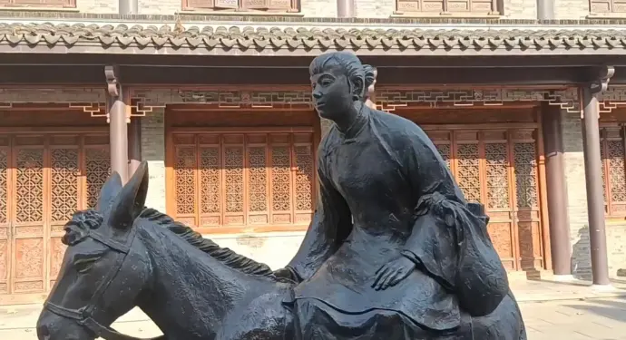 骑驴上金山