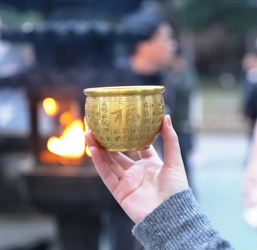 杭州灵隐寺文创怎么买？灵隐寺都有哪些值得入手的文创产品？灵隐寺文创攻略来啦！建议收藏！