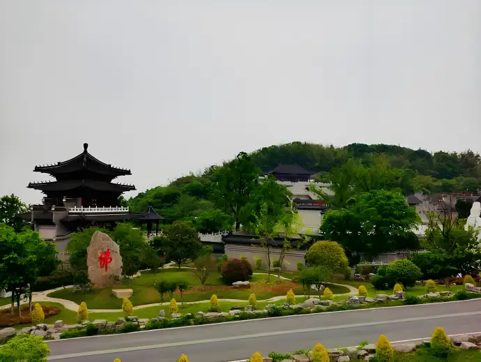 宝华山