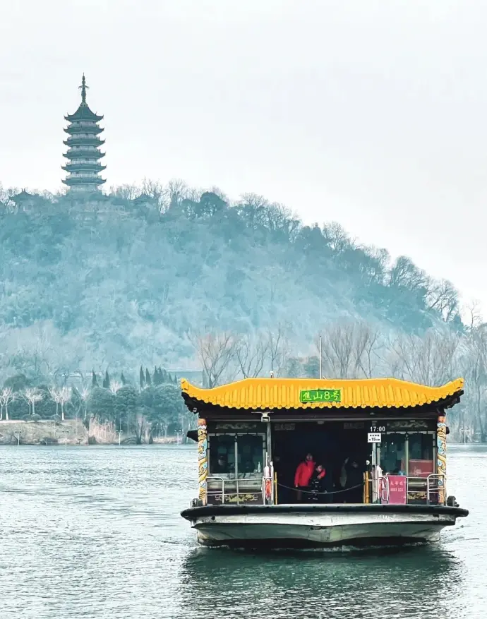 镇江焦山轮渡