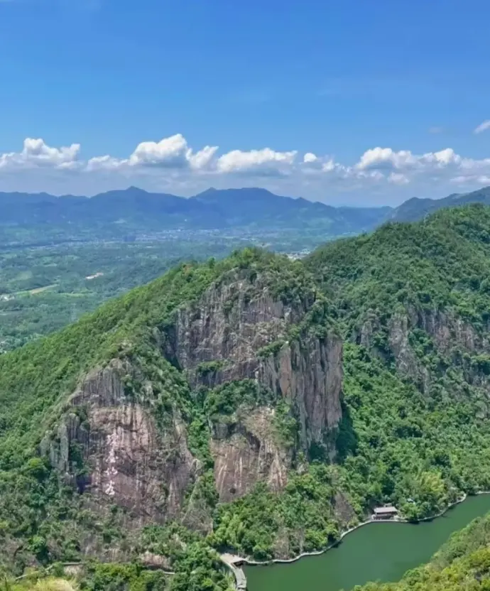 天姥山