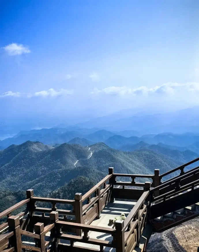 天姥山