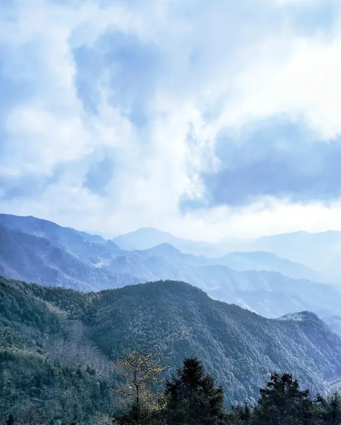 天姥山