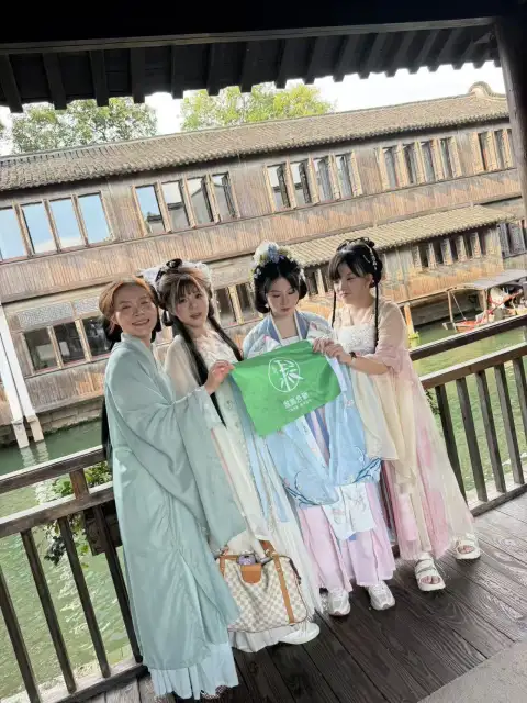 西塘旅游攻略｜烟雨长廊·石皮弄·夜游船，一日两日怎么玩不绕路